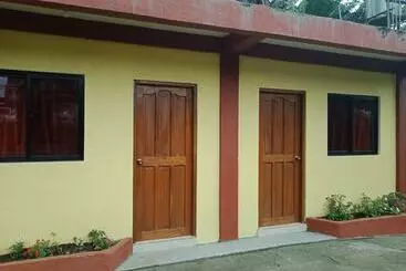 ペンション La Gracia Apartelle