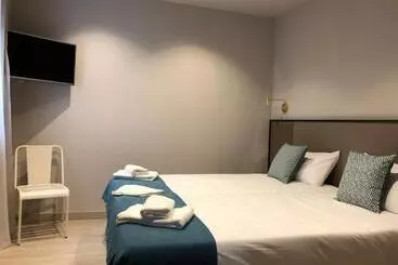 Hotel Torrent