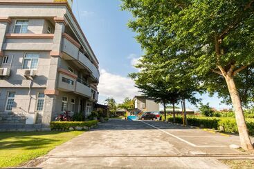 Guan's Garden Bed & Breakfast