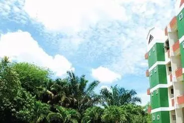 هتل Ameena Apartment