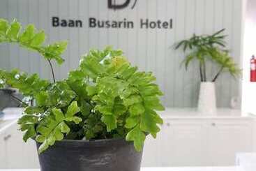 Hotel Baan Busarin
