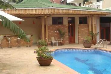 호텔 Kilimanjaro Mountain Resorts Marangu