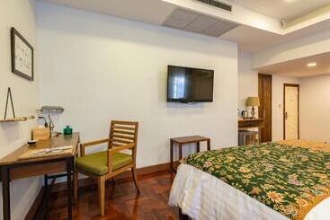 Hotell Maneeya Park Residence