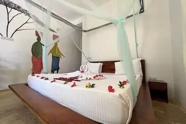 Bed & Breakfast Sky And Sand Zanzibar Beach Resort