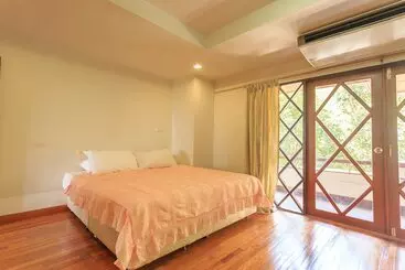 Turistihuoneistot Phuripimarn Penthouse