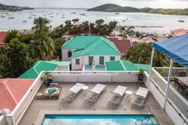 Bed and Breakfast At Home In The Tropics