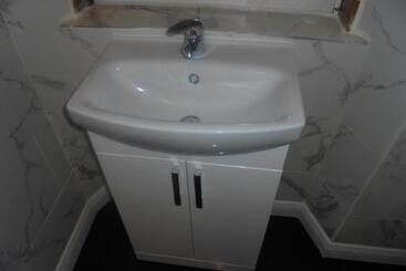 مبيت وإفطار Avondale House