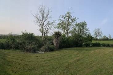 The Rocks Bed & Breakfast