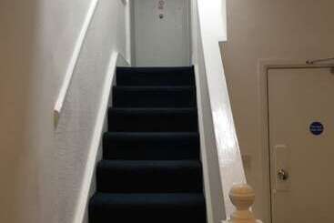 Boonkeys Surf Lodge   Hostel