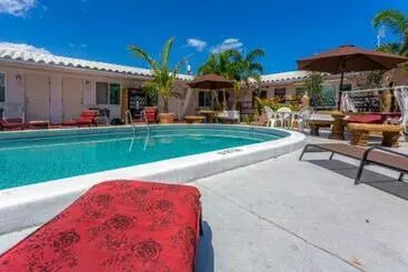 Green Seas Motel