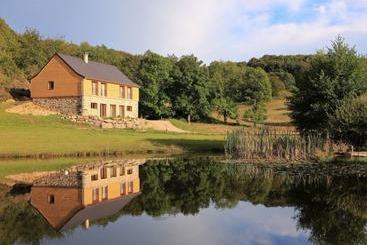 茅舍 Autre Temps Et Spa