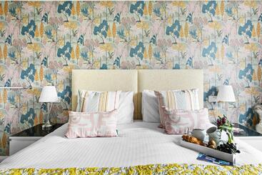 Bed and Breakfast Sandway House