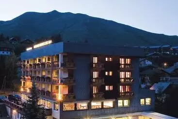 호텔 Hôtel Restaurant Spa Les Soldanelles