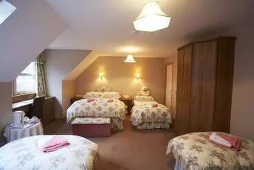Pensió Edencoille Guest House