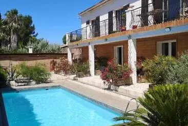 Majatalo Escale Villa