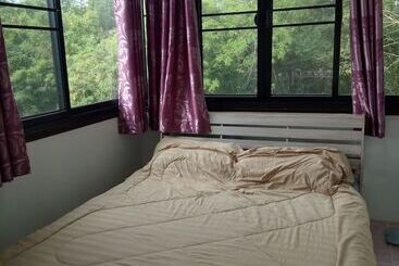 Pensiune Kratommai Phuwaree