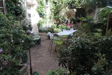 Pensão Le Jardin Des Fables