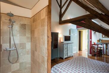 膳宿费 Maison Le Village Maison D’hôtes