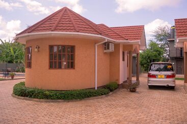 هتل Lindrin Lodge