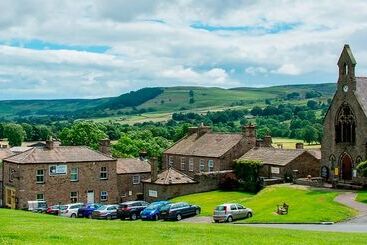 בית מלון כפרי Kings Arms