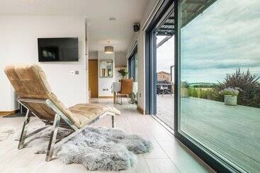 Otel The Hideaway Experience