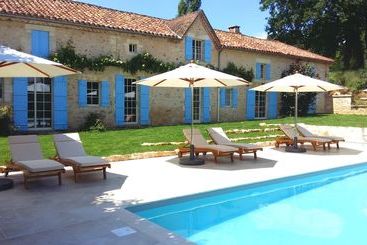 קוטג'' Relais De Montgeoffroy B&b
