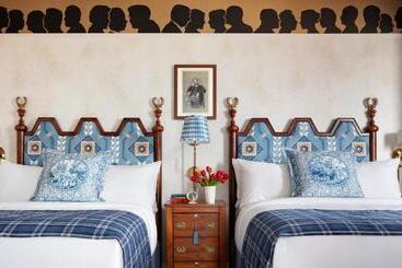 Hotel Graduate By Hilton New Haven