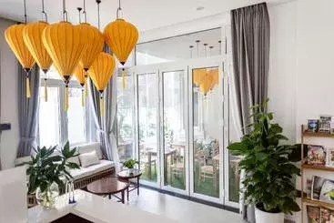Mer Villa & Hotel Da Nang
