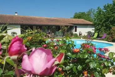 Bed and Breakfast Chambres D'hotes De Sauviolle