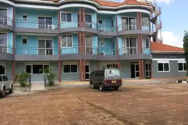 Pauline Hotel Lira