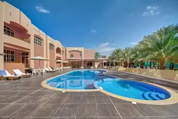 هتل Asfar Resorts Al Ain