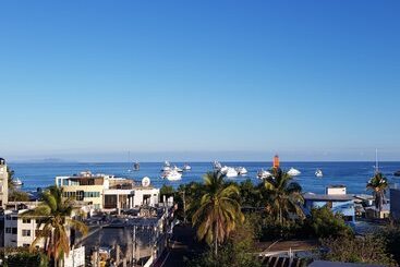 Panzió Gloria Galápagos Inn