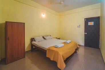 Piggy Hostel Arambol