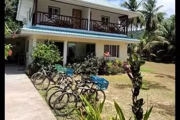 Apartamento Lucy's Guesthouse