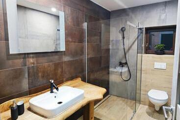 ペンション Chalety Bystrá