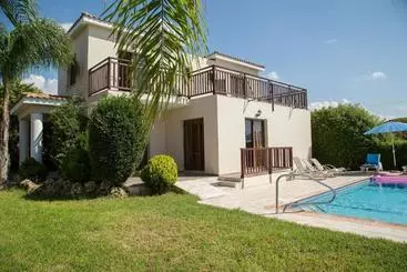 Coral Bay Sunlove Villa