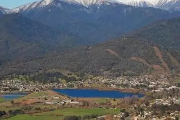 モーテル Mount Beauty Motor Inn