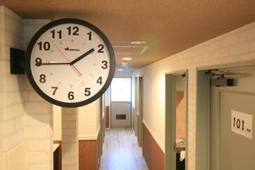 Hostel Guesthouse Kobe Sannomiya