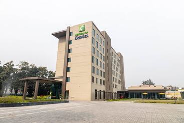 Szálloda Holiday Inn Express Kolkata Airport, An Ihg