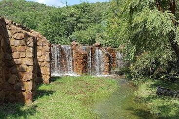 Hotel Woodlands Game Lodge