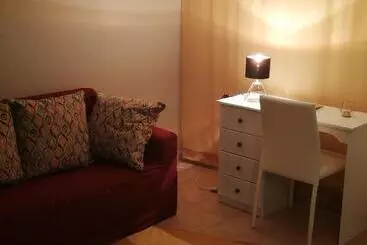 B&b Anthea