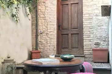 تختخواب و صبحانه Le Camere Di Bsuites Affittacamere
