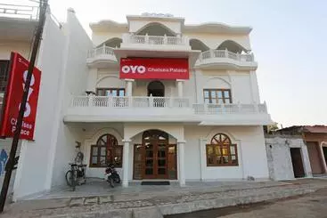 Hotel Capital O 23129 Chelsea Palace