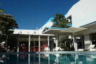 هتل Hôtel Le Grand Bleu