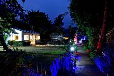 استراحتگاه Sunita Corbett Retreat By Opensky