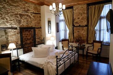 Boutique Hotel Palea Poli