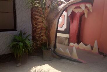 هتل Kendas Village