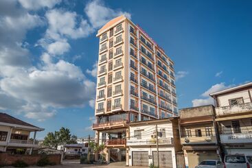 هتل Manorom Chateau