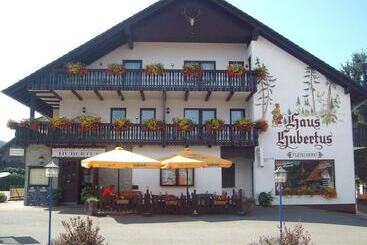 Landhotel Hubertus