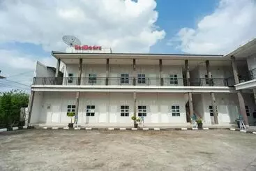 Motel Reddoorz Syariah @ Jalan Hos Cokroaminoto Jambi